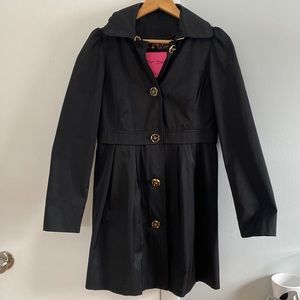 Betsy Johnson black spring coat. Size Small